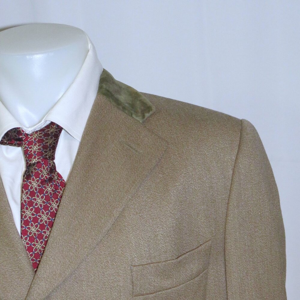Paul Stuart Taupe Gabardine Velvet Collar Chesterfield 40S